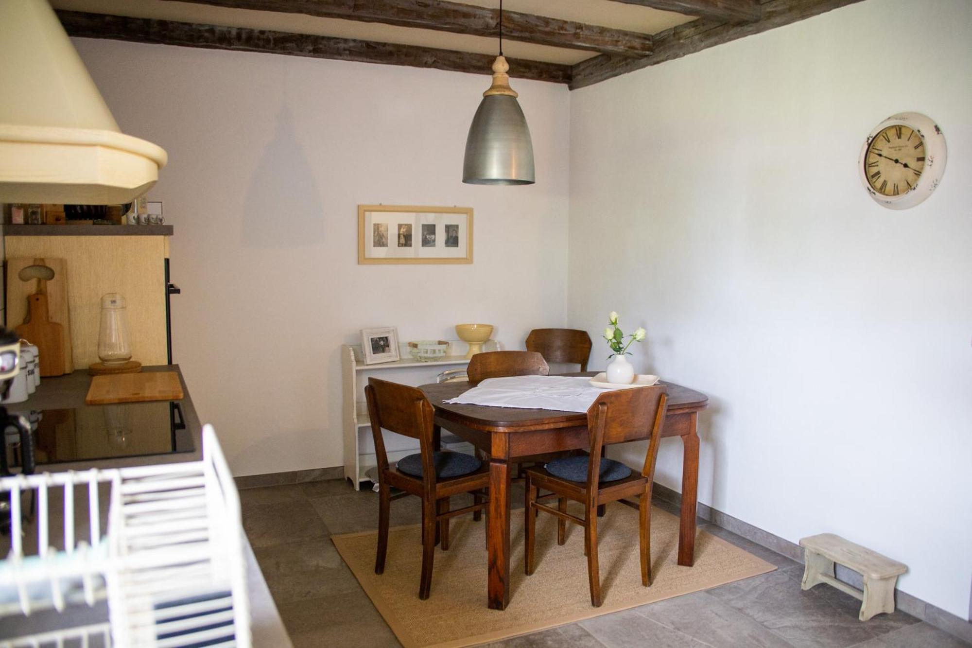Blumenhuhnhof Apartment Burg Kauper Стая снимка